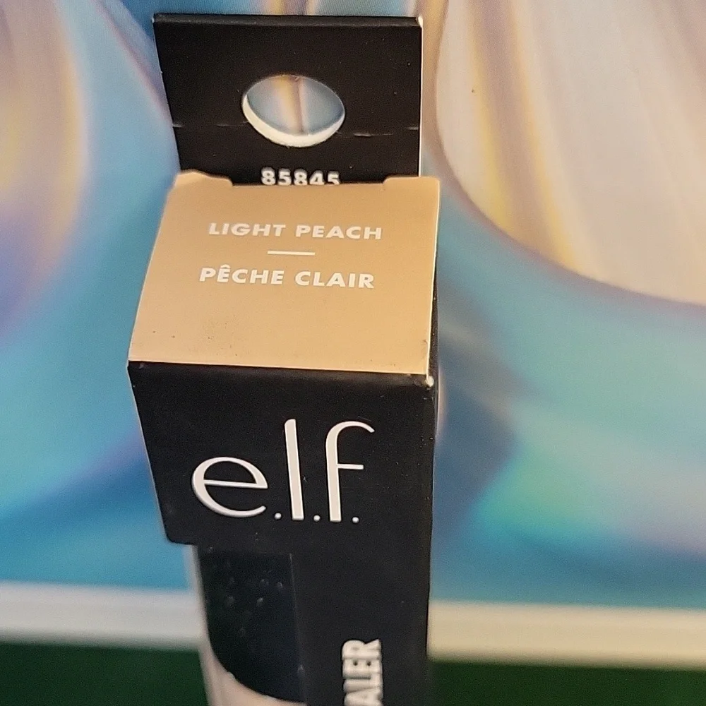 e.l.f. 16HR Camo Concealer 85845 Light Peach New in Box